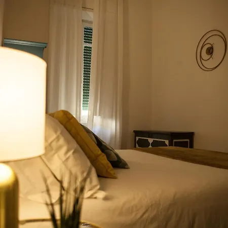 Domina Trastevere 3 -