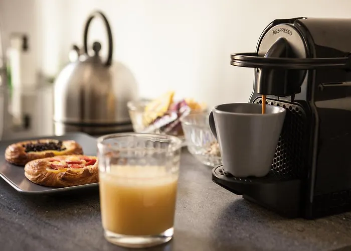 Domina Trastevere 3 -